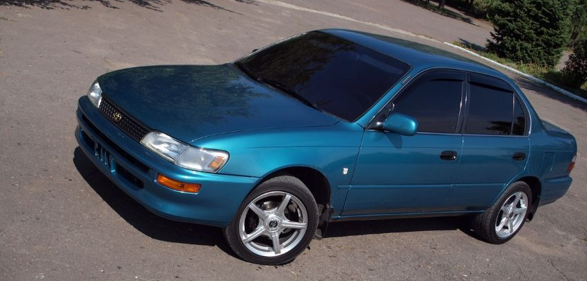 Toyota Corolla E100