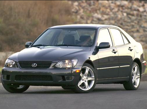 Lexus IS